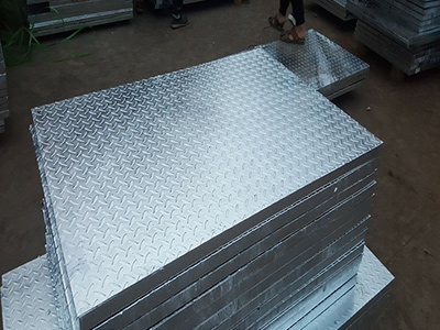 復(fù)合鋼格柵板 復(fù)合鋼格柵板